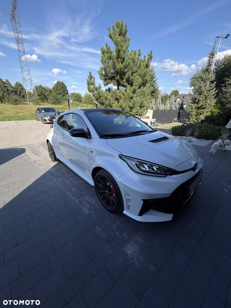 Toyota Yaris - 4