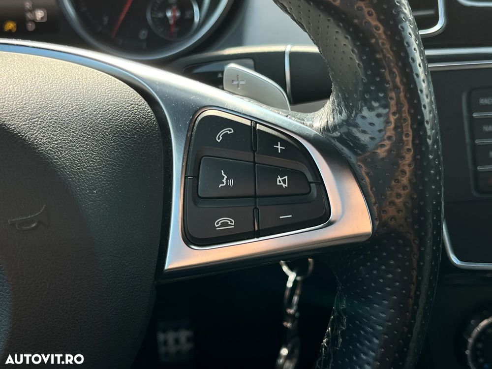 Mercedes-Benz GLE 350 d 4MATIC - 16