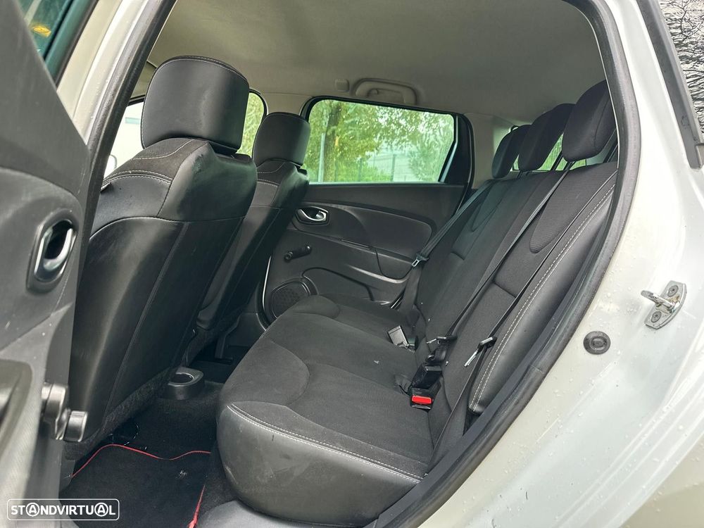 Renault Clio Sport Tourer 1.5 dCi Dynamique S 82g - 18