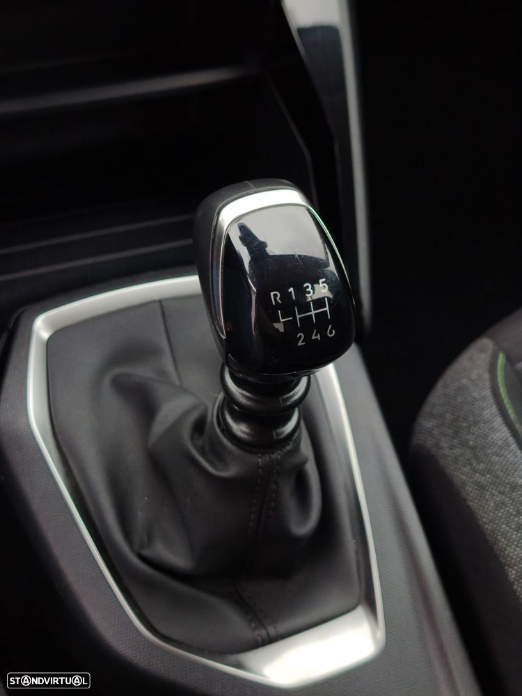Peugeot 208 1.2 PureTech Active Pack - 13