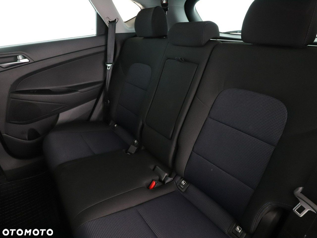 Hyundai Tucson 1.6 T-GDI GO 2WD - 17