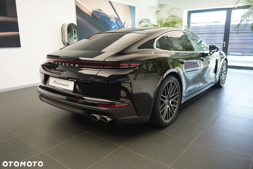 Porsche Panamera - 5