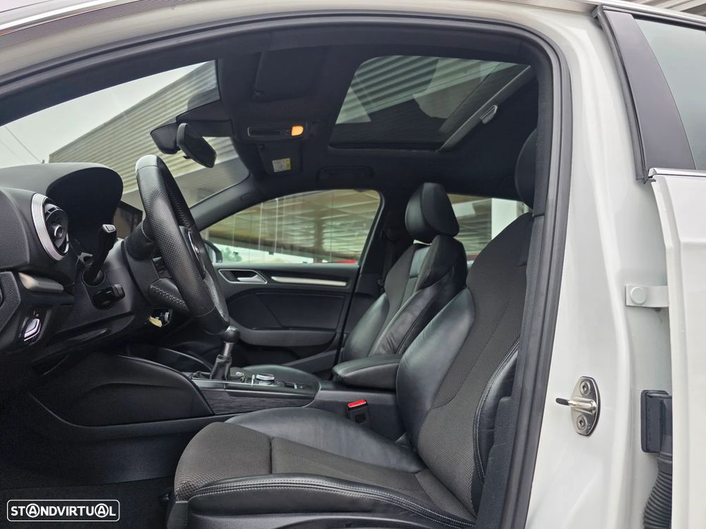 Audi A3 1.6 TDI S-line - 11