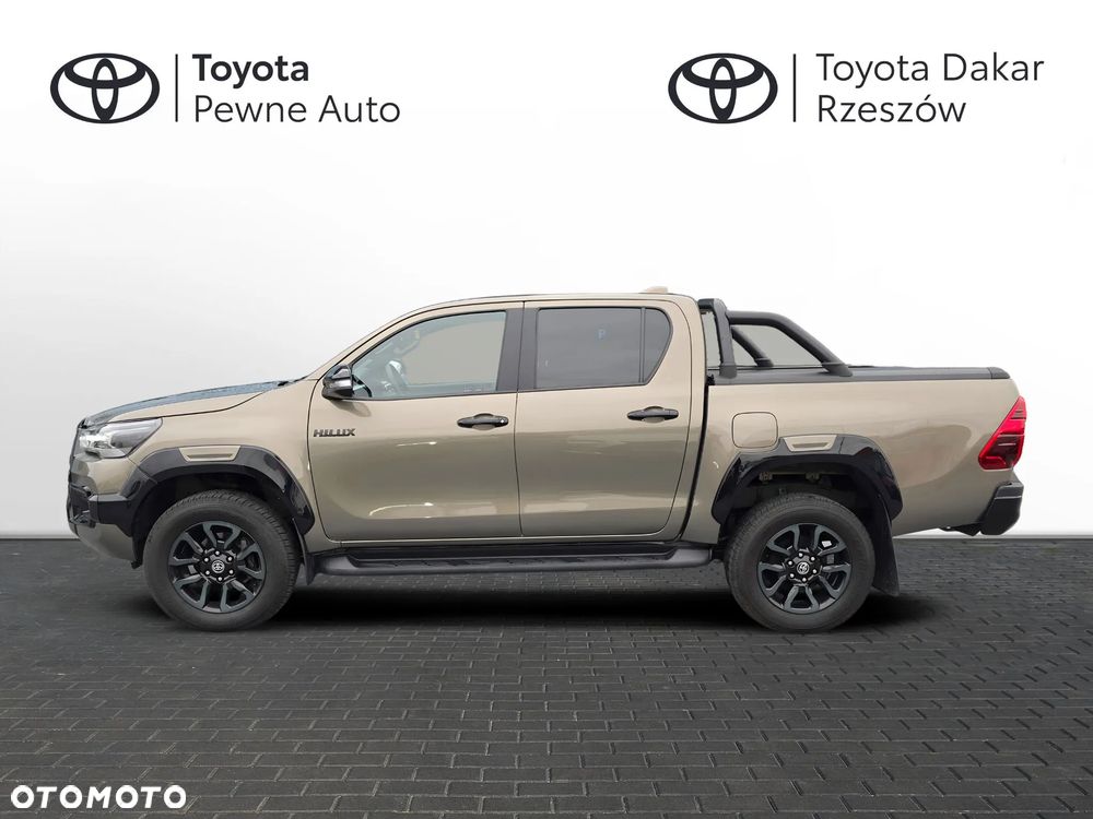 Toyota Hilux 2023 photo 2