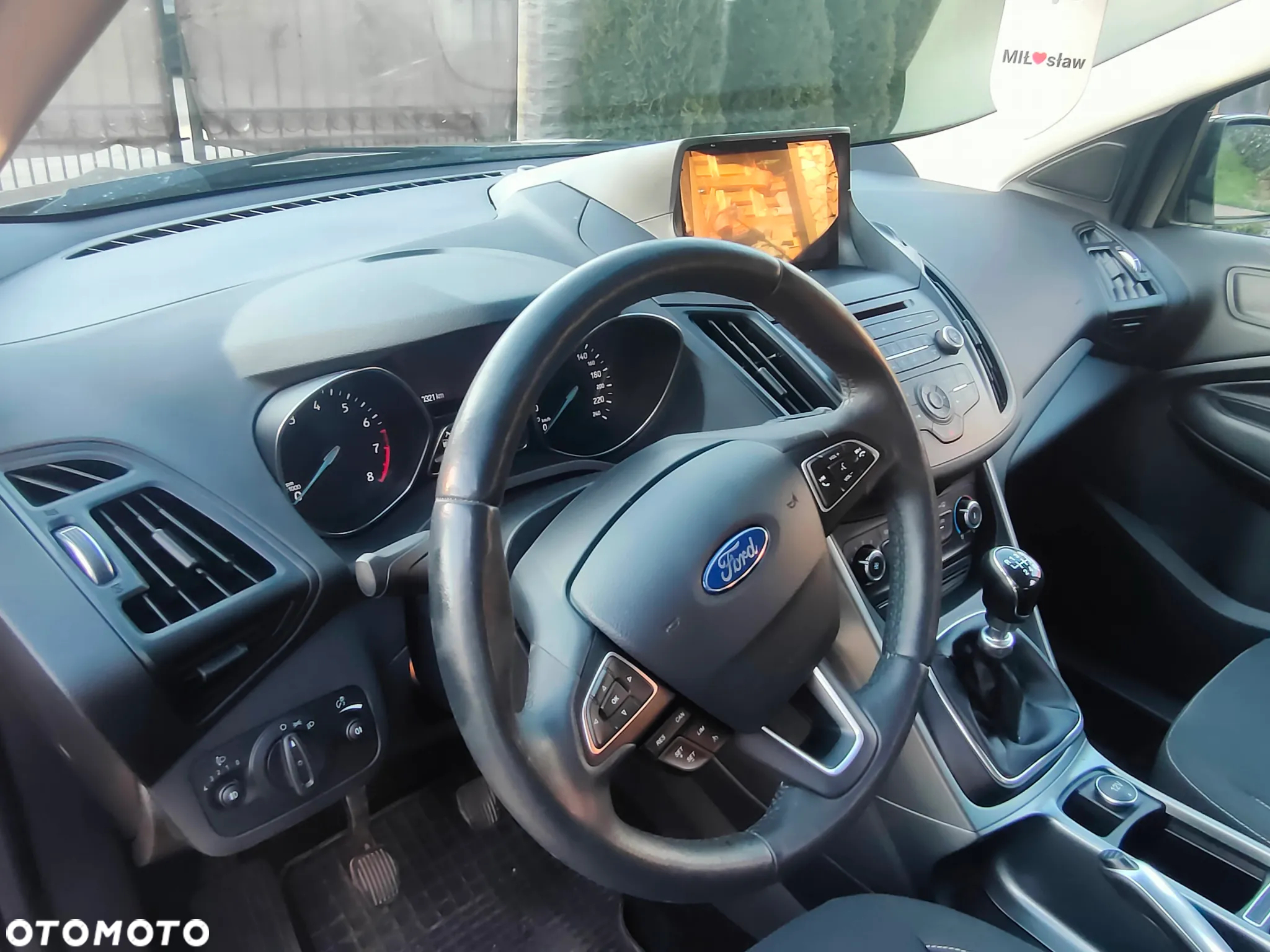 Ford Kuga - 15
