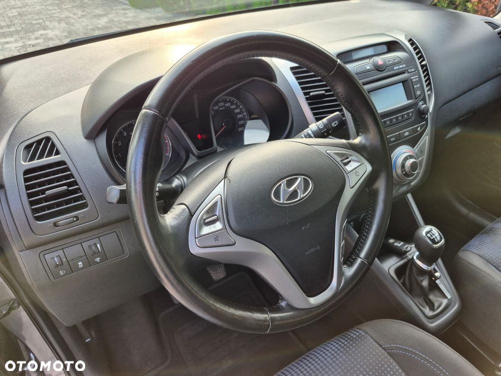 Hyundai ix20 1.4 Style blue - 17