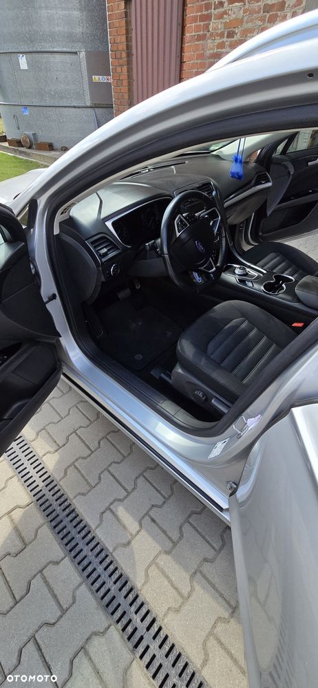 Ford Mondeo - 2