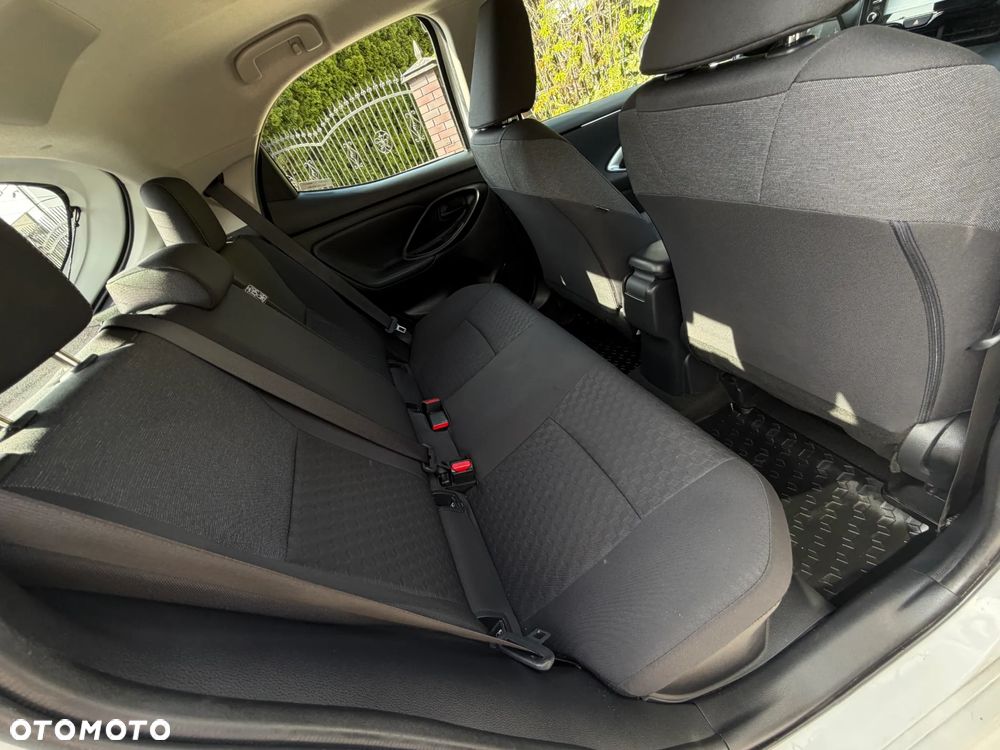 Toyota Yaris Hybrid 1.5 Comfort - 33