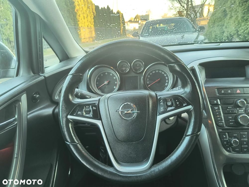 Opel Astra 1.4 Turbo Cosmo - 6