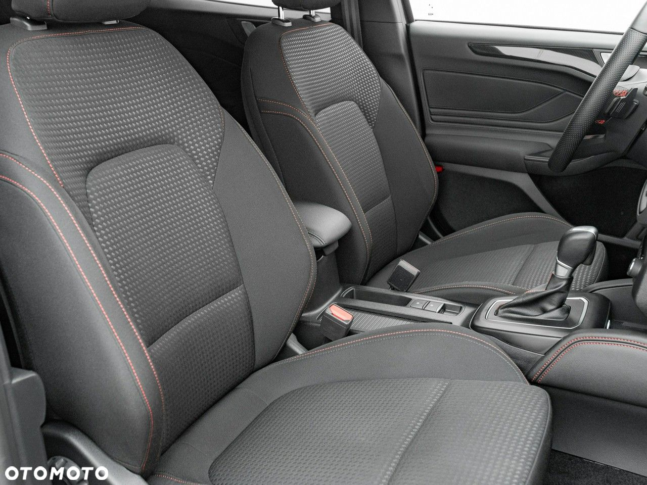 Ford Focus - 34