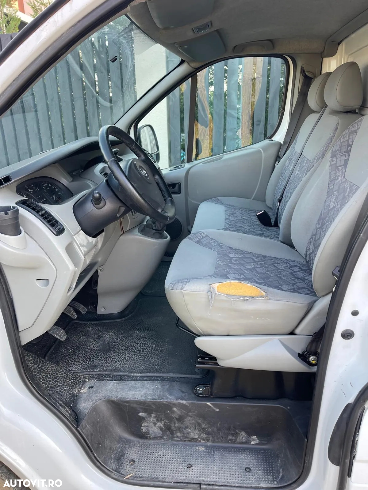 Opel Vivaro - 6
