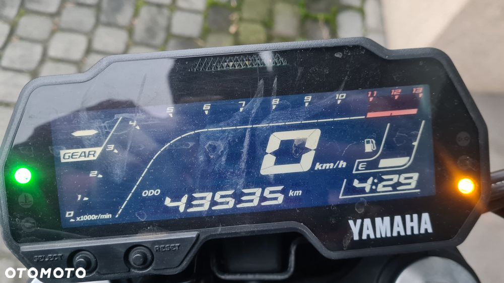 Yamaha MT - 11