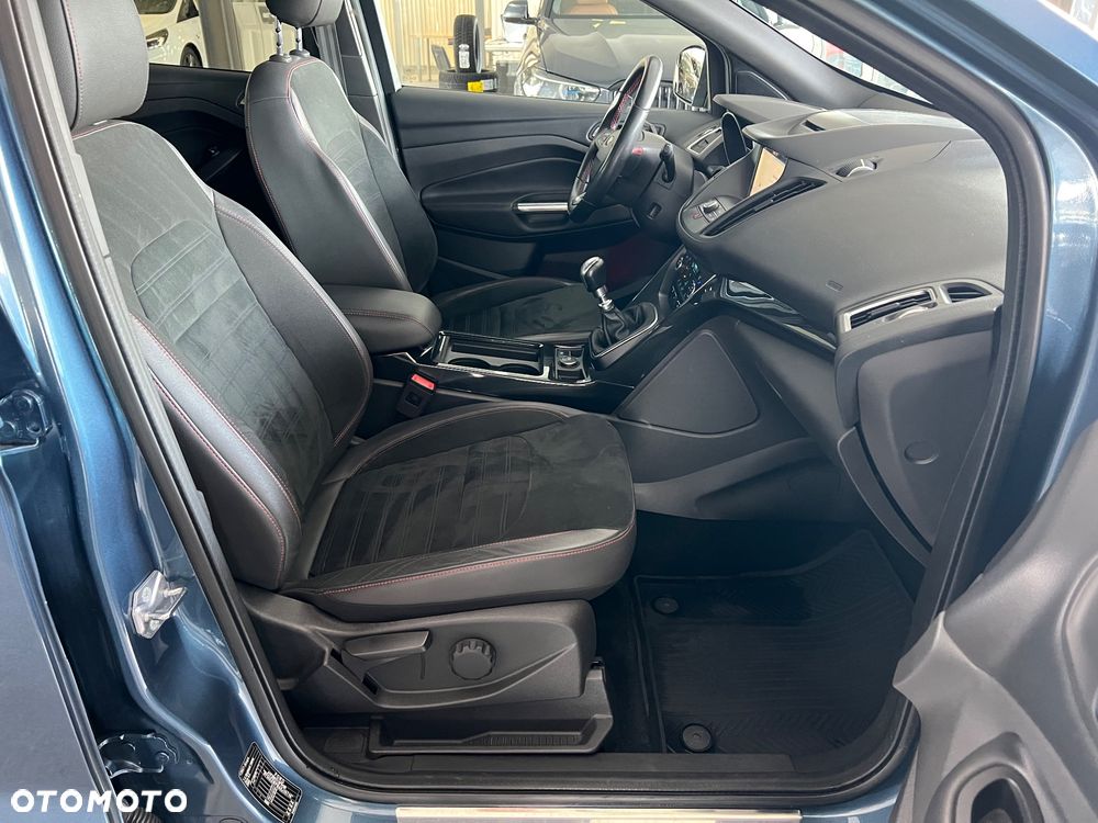 Ford Kuga 1.5 EcoBoost FWD ST-Line ASS - 40