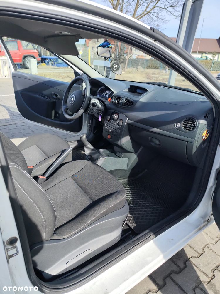 Renault Clio - 4
