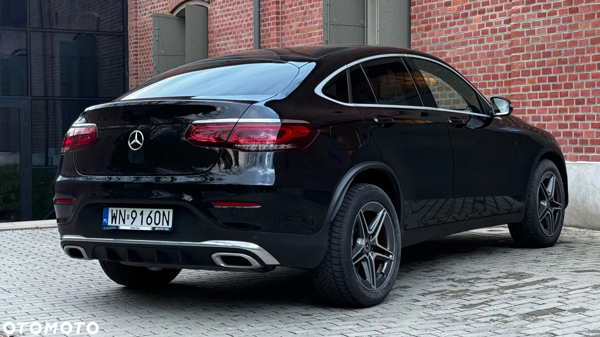 Mercedes-Benz GLC Coupe 300 e 4-Matic - 2