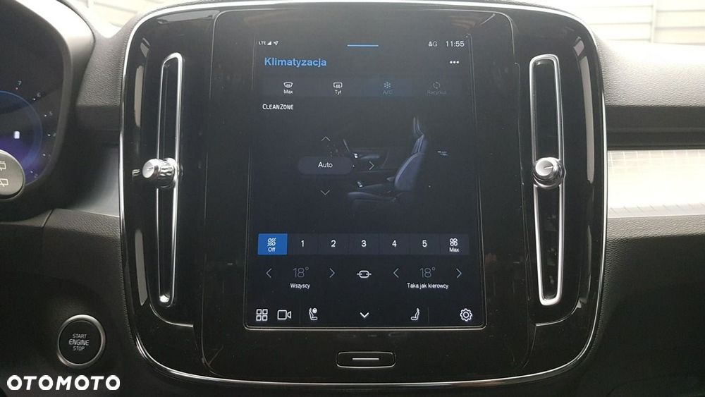 Volvo XC 40 - 24