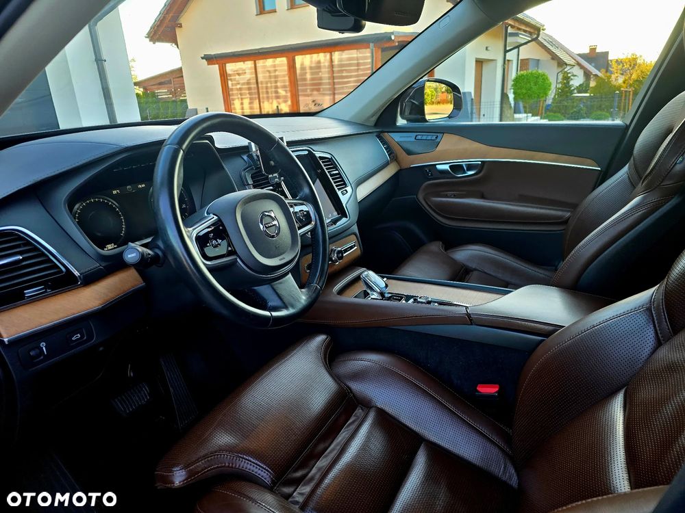 Volvo XC 90 B5 D AWD Inscription 7os - 28
