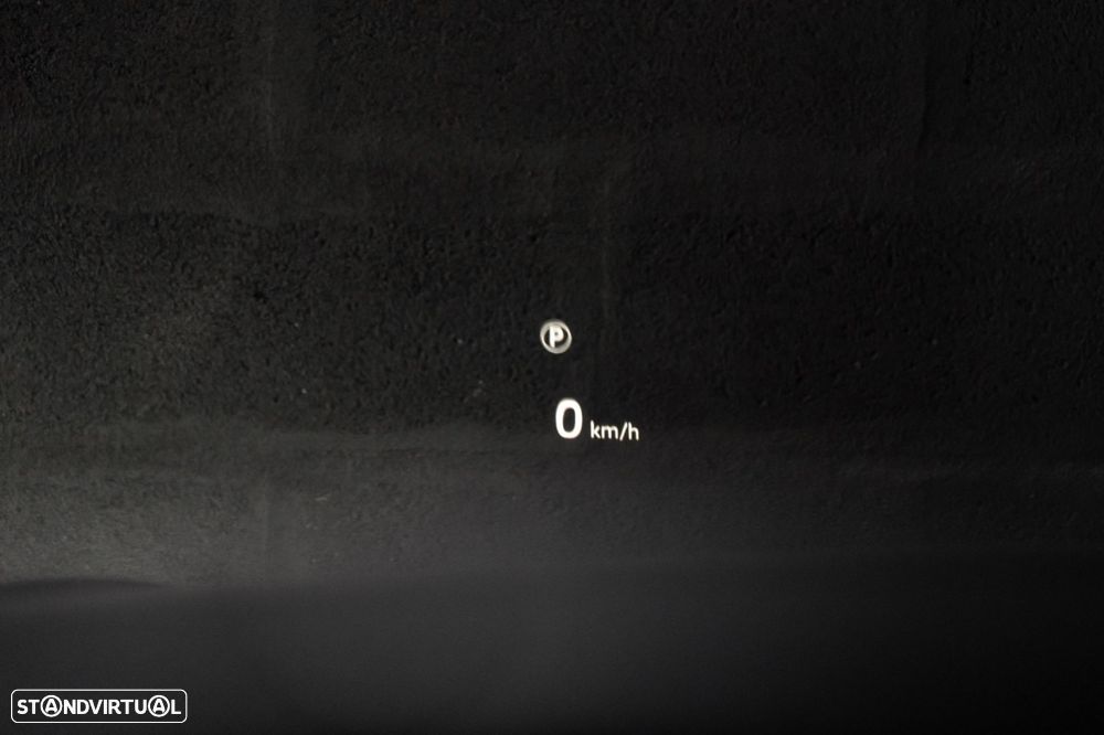 Land Rover Range Rover Velar 3.0 D300 AWD HSE - 24