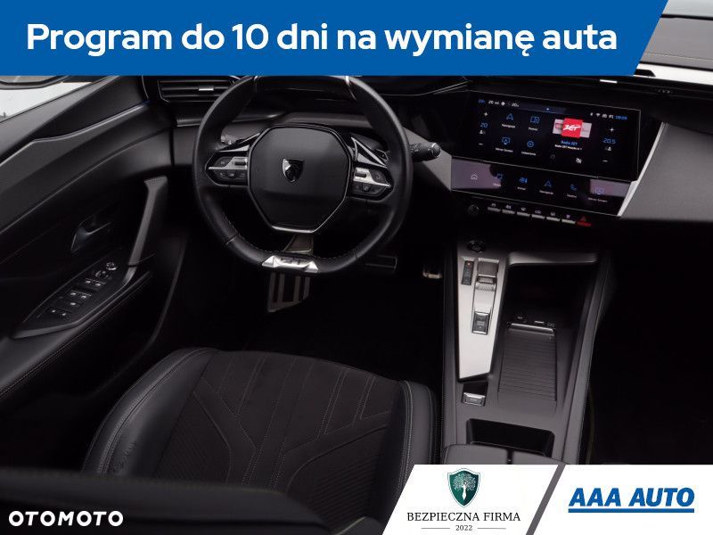 Peugeot 408 - 9