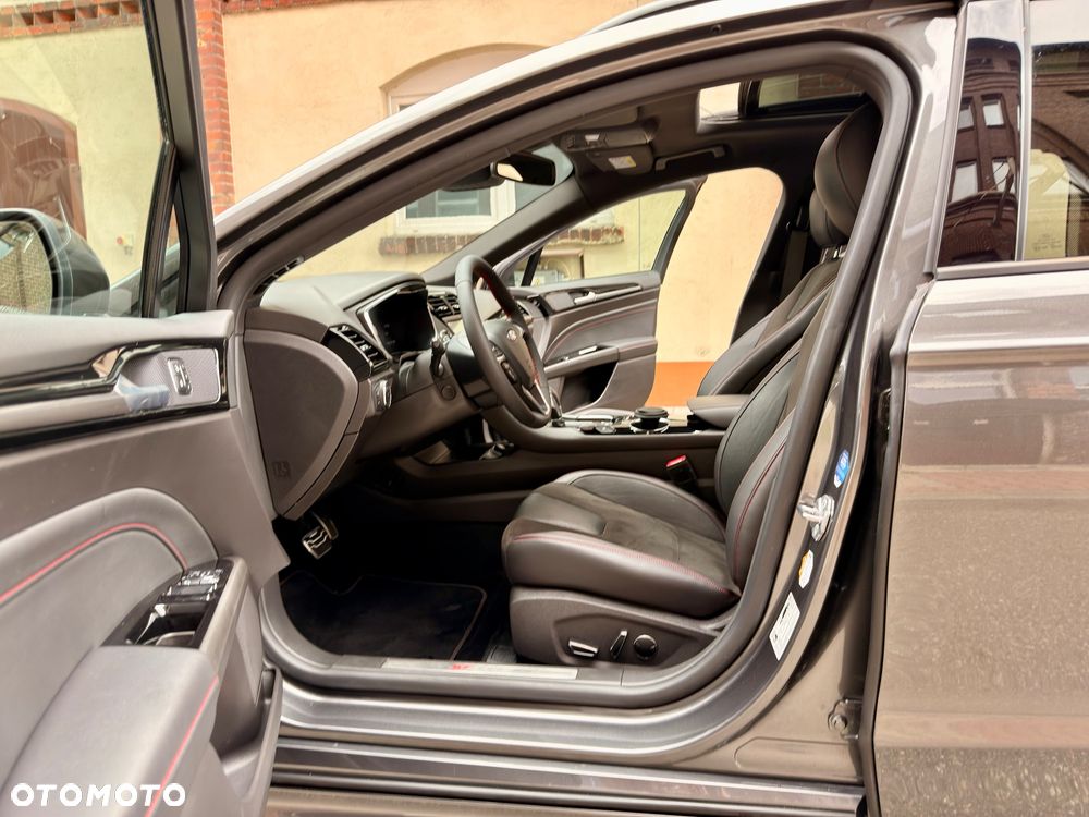 Ford Mondeo 2.0 Start-Stopp CVT - 32