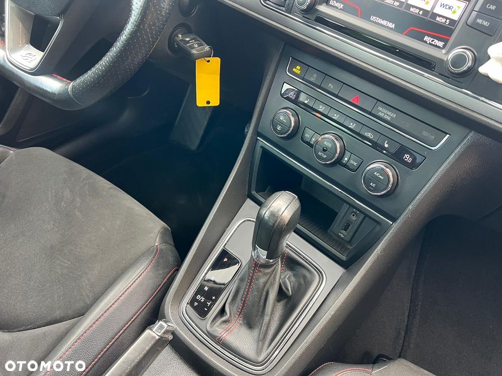 Seat Leon 2.0 TDI DPF Start&Stop DSG FR - 11