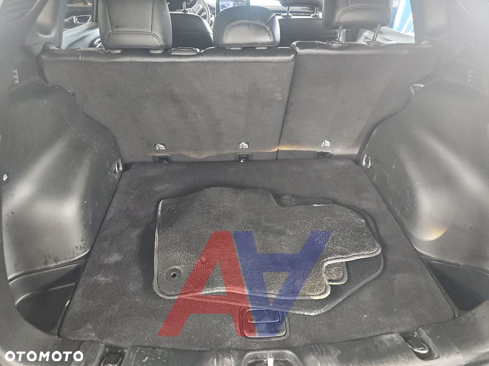 Jeep Compass - 15