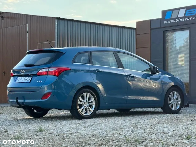 Hyundai i30 - 16