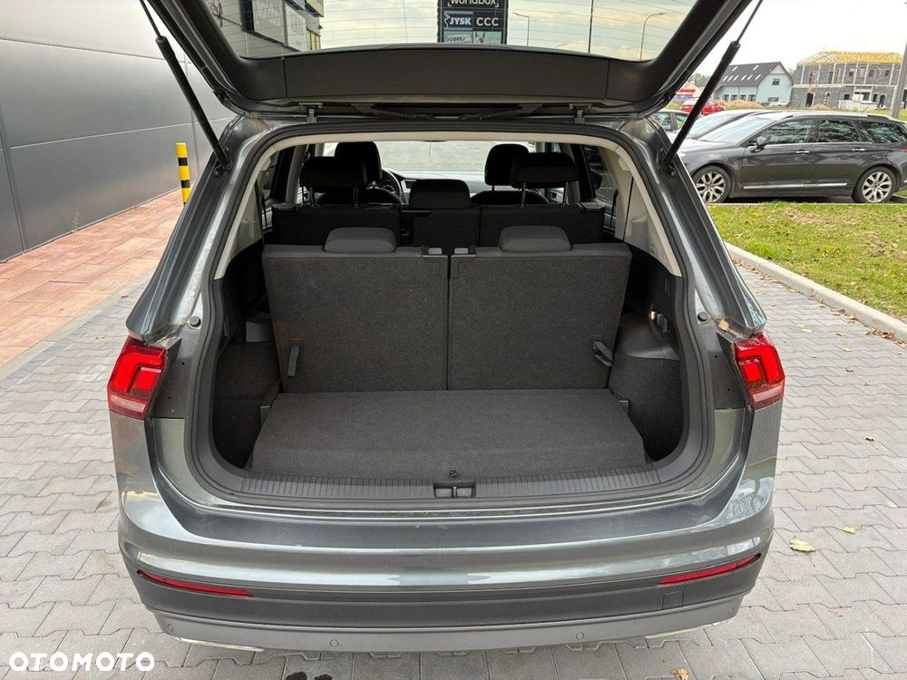 Volkswagen Tiguan Allspace - 32