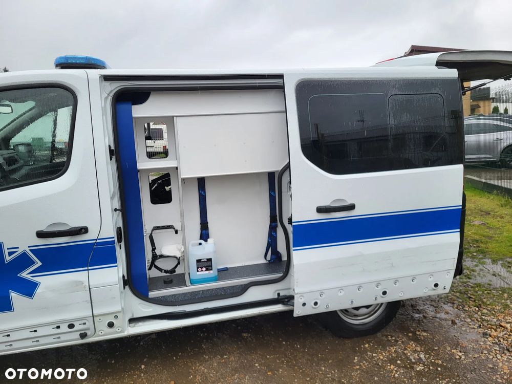 Renault Trafic - 28