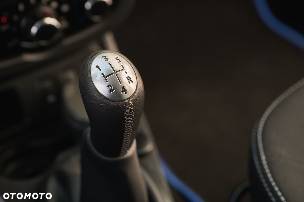 Dacia Duster SCe 115 4x2 Laureate - 29