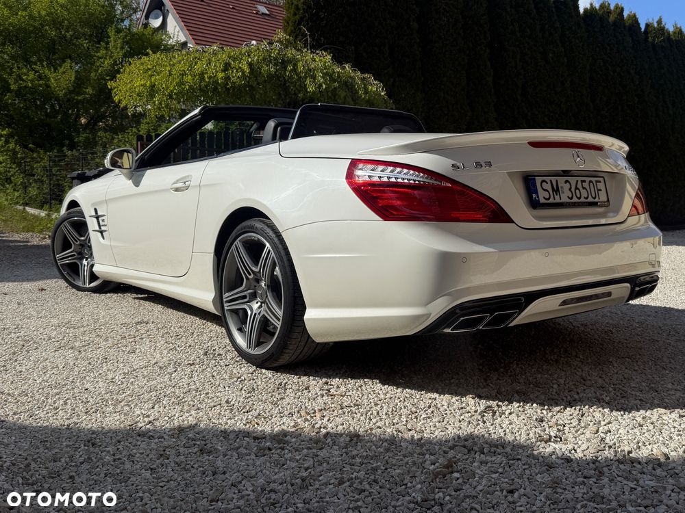 Mercedes-Benz SL 63 AMG - 4