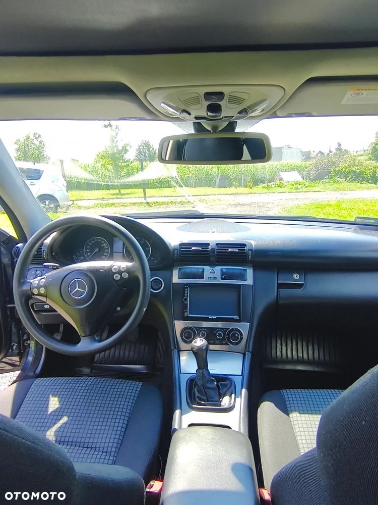 Mercedes-Benz Klasa C 220 CDI Sport Edition - 11