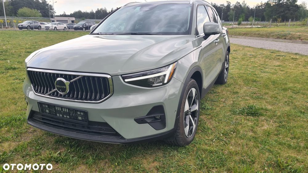 Volvo XC 40 B5 AWD Ultimate Dark - 2