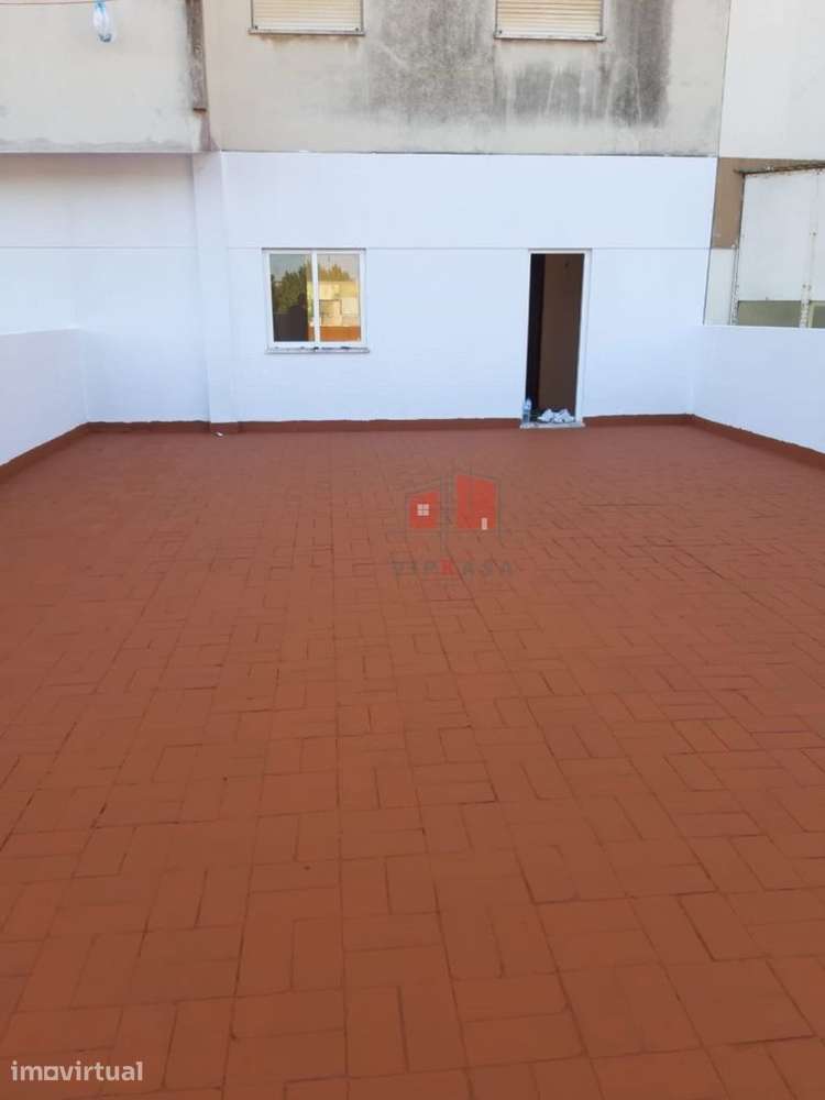 Loja para comércio ou Serviços - Barreiro - Grande imagem: 3/8
