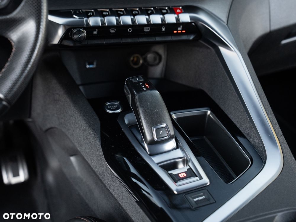 Peugeot 3008 2.0 BlueHDi GT S&S EAT8 - 33