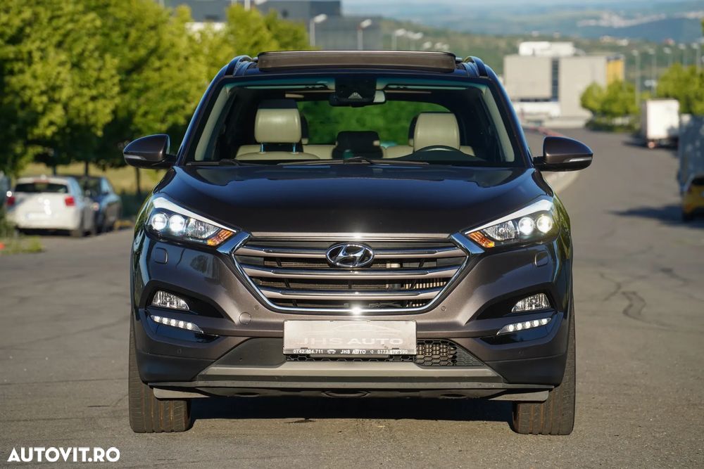 Hyundai Tucson 2.0 CRDI 4WD 6AT Luxury+ - 22