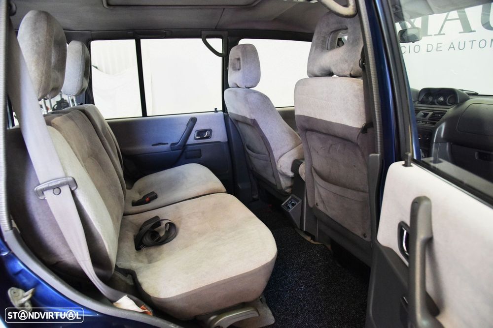 Mitsubishi Pajero 2.8 TD GLX Longo - 14