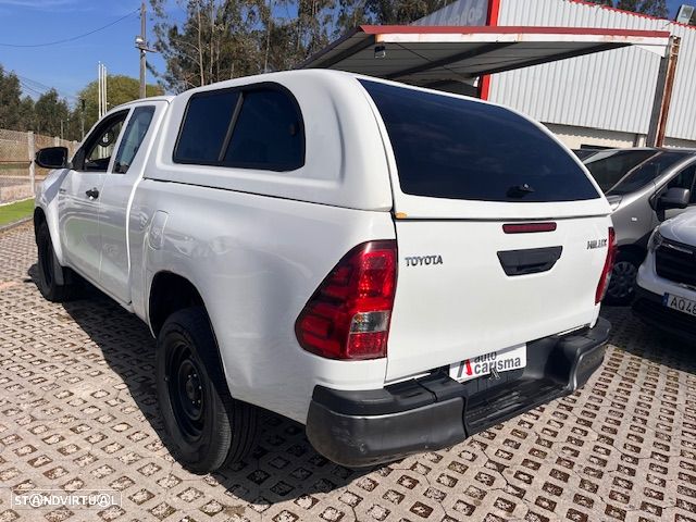 Toyota HILUX 4X4 CLUB C/FULL BOX - 4