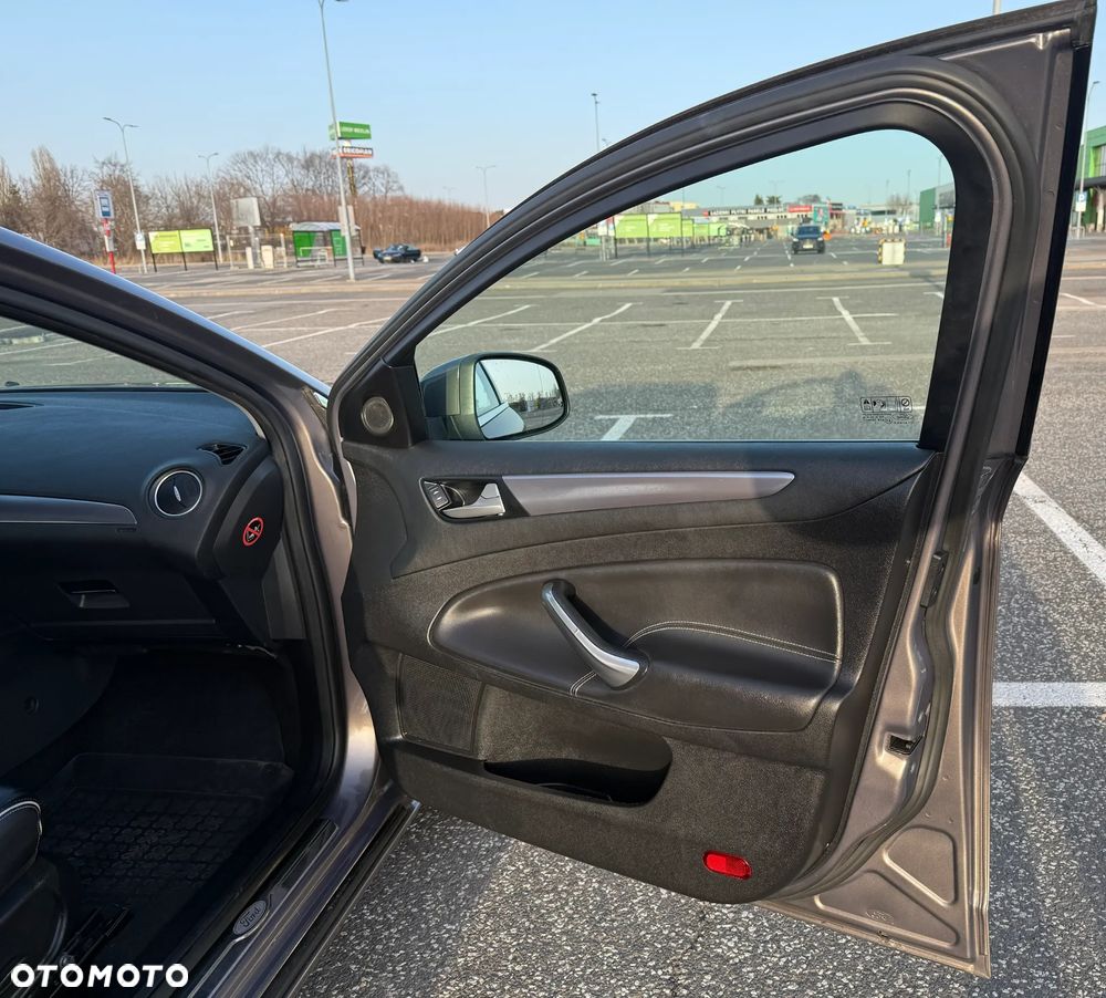 Ford Mondeo 2.0 TDCi Titanium LXS MPS6 - 12