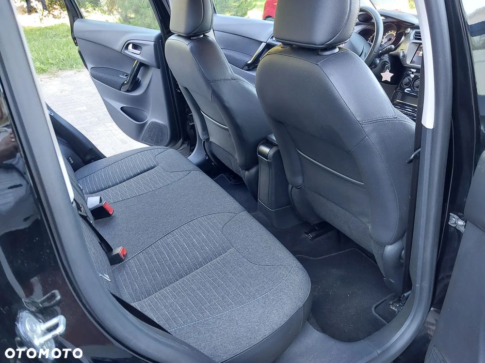 Citroën C4 Cactus - 15