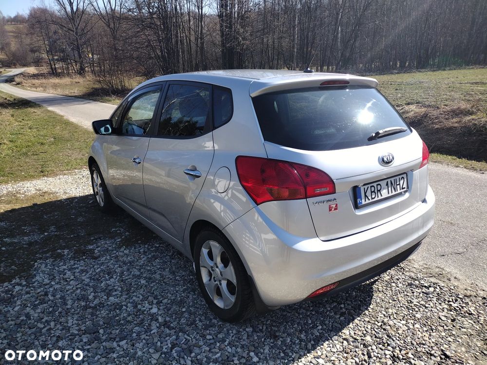 Kia Venga - 2