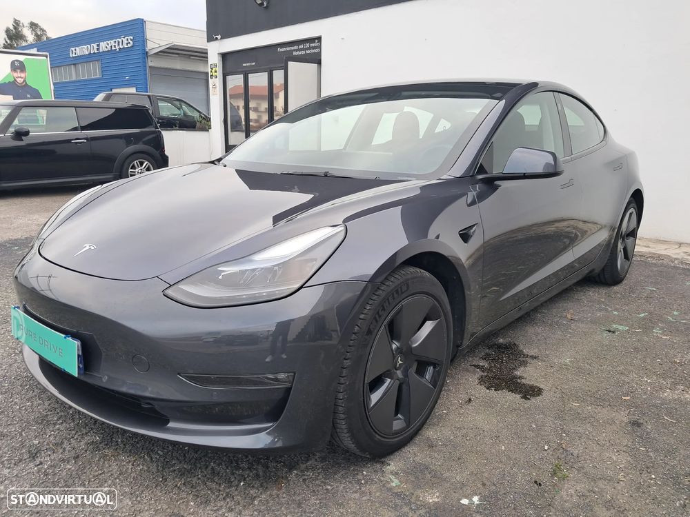 Tesla Model 3 Long-Range Dual Motor AWD - 3