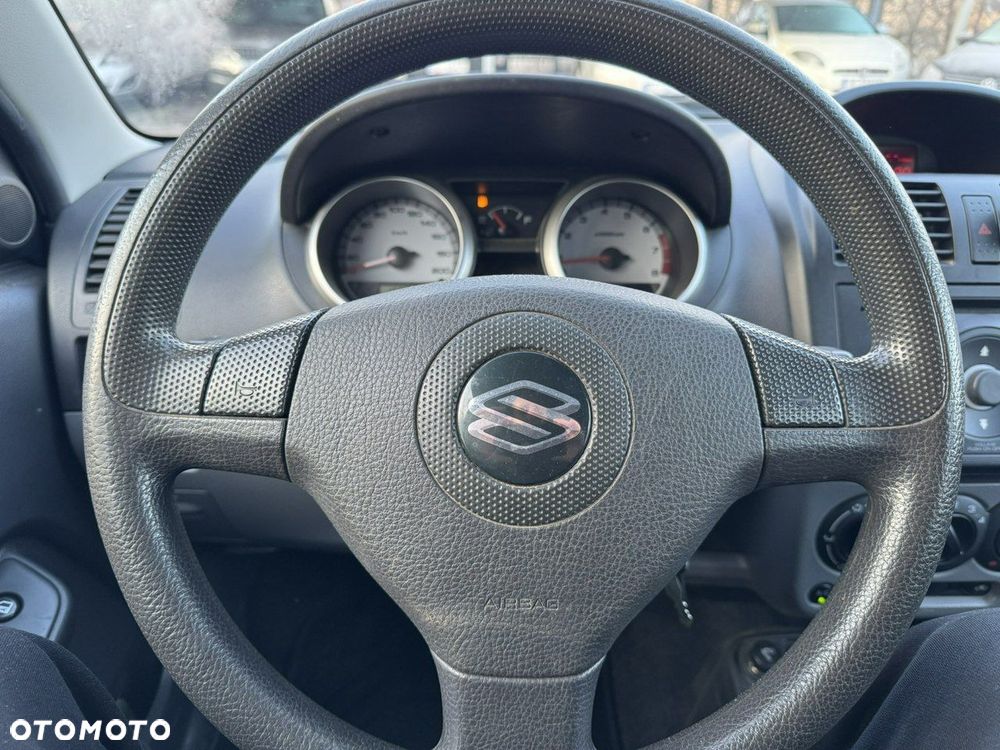 Suzuki Ignis - 17