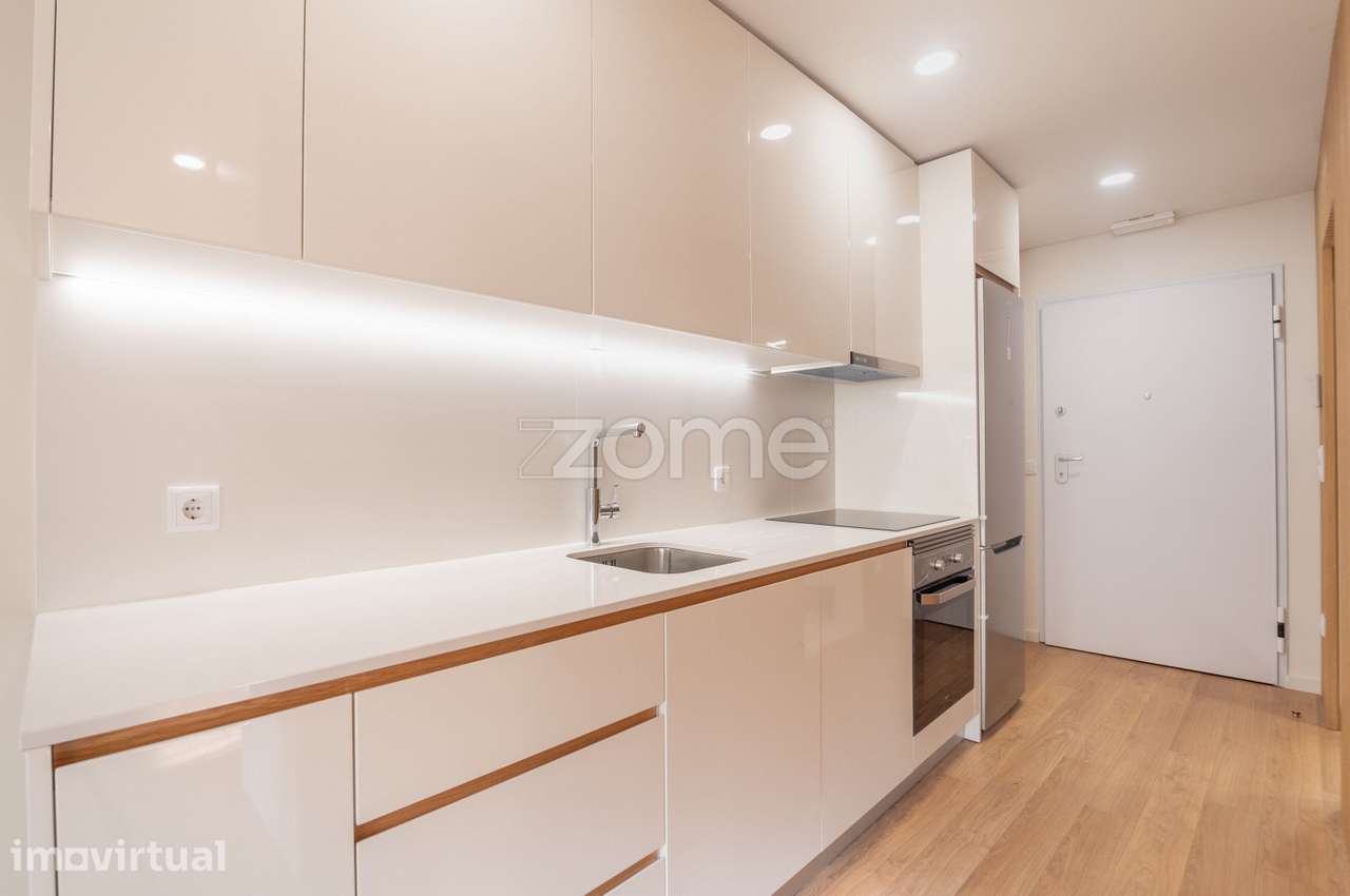 Apartamento T0+1 Novo Bolhão - Grande imagem: 3/28