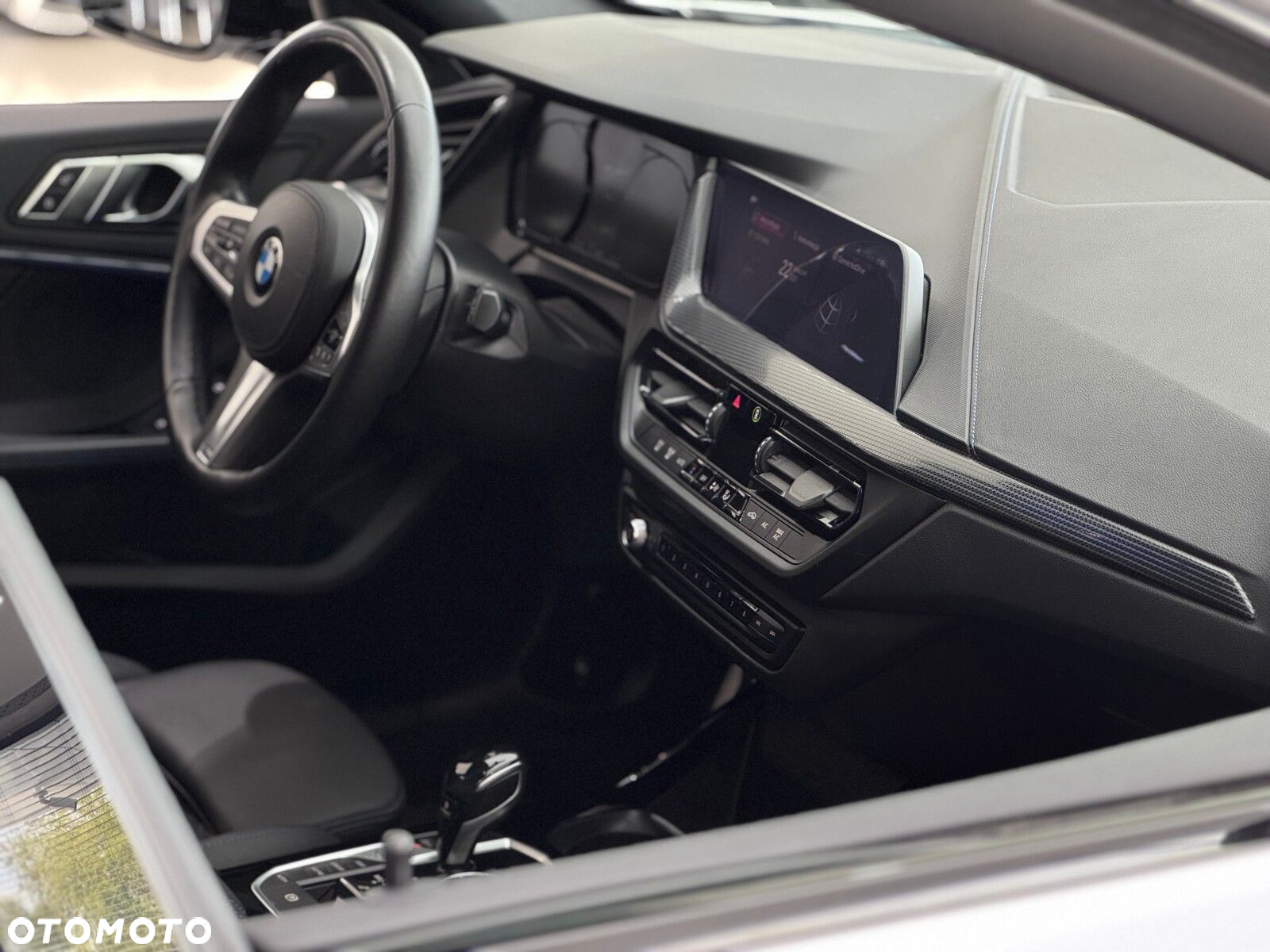 BMW Seria 1 118i M Sport - 38