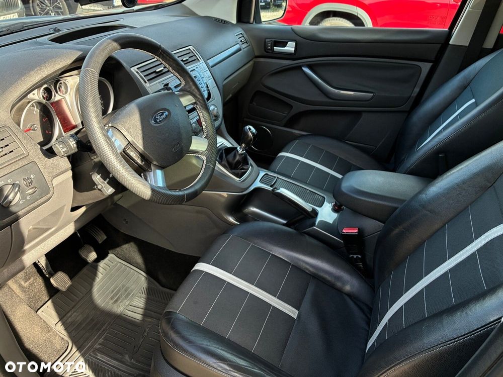 Ford Kuga 2.0 TDCi 4WD Trend - 10