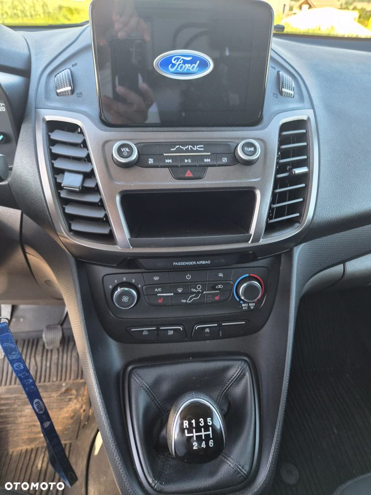 Ford TRANSIT CONNECT - 12