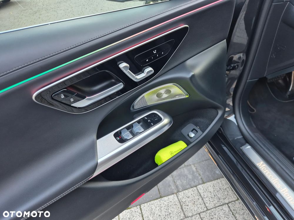 Mercedes-Benz Klasa E 220 d mHEV 4-Matic AMG 9G-Tronic - 20
