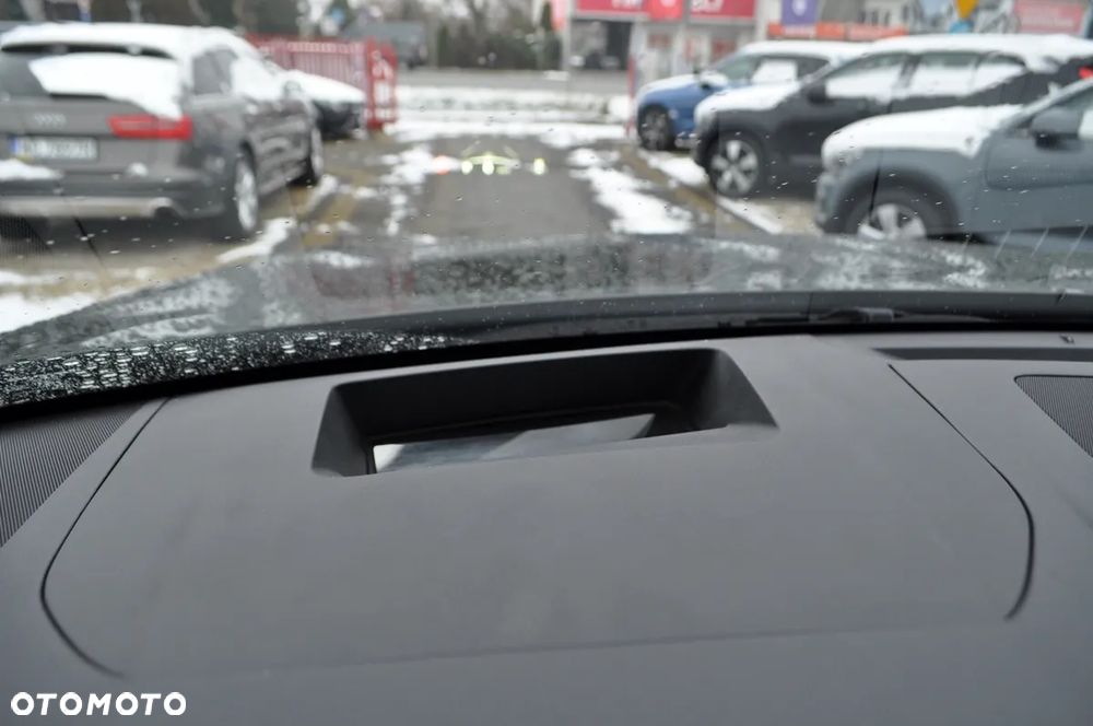 Lexus RX 450h+ Prestige - 37