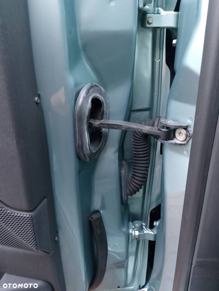 Ford Focus 1.4 Trend - 26